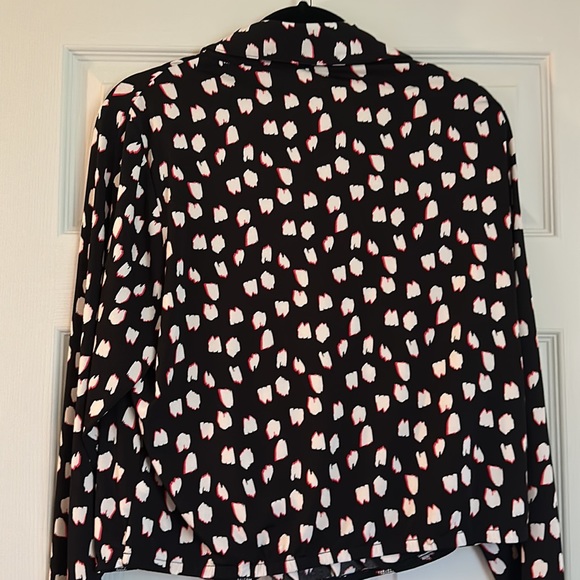 Lane Bryant Wrap Crop Top - Picture 4 of 7